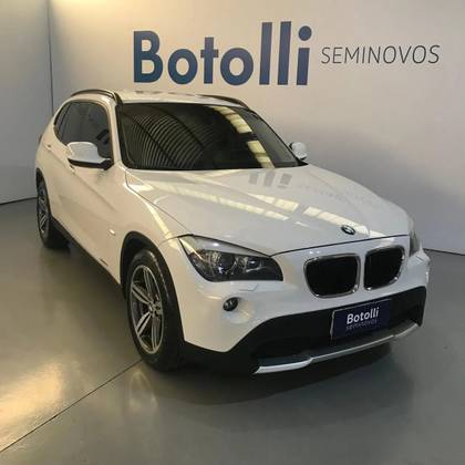 BMW X1 2.0 16V GASOLINA SDRIVE18I TOP 4P AUTOMÁTICO BMW X1 2.0 16V GASOLINA SDRIVE18I TOP 4P AUTOMÁTICO